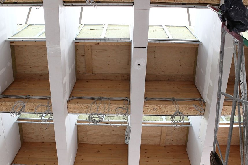 Indirektes Licht f&uuml;r den B&uuml;rgersaal