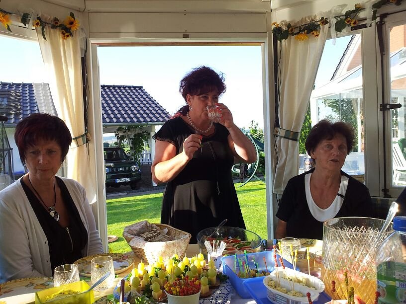 Gespr&auml;ch in der Goldenen Aue