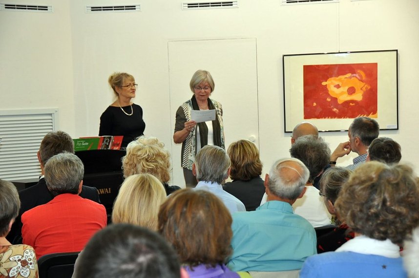 An Glock-Grabe erinnert