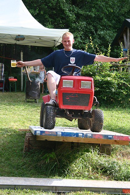 Auf den Rasen - fertig - los