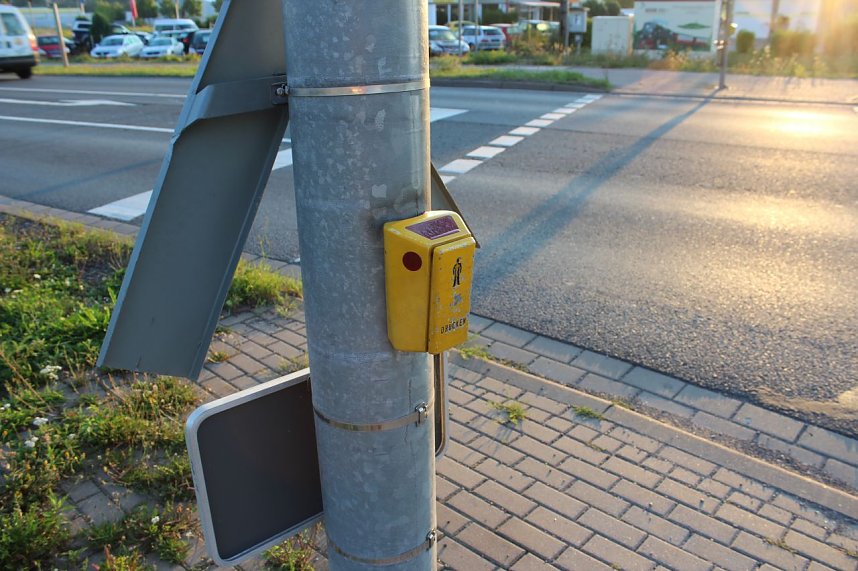 Hilfe gesucht, bislang nicht gefunden