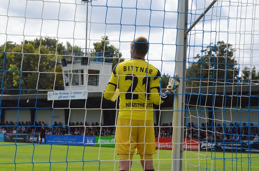 Wacker verliert gegen Neustrelitz