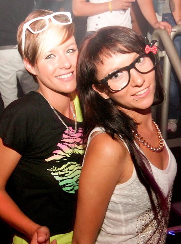 Pornobrillen-Party im Sax