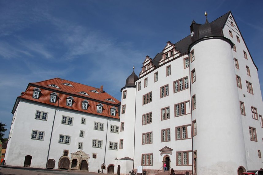 Offen nur f&uuml;r geladene G&auml;ste