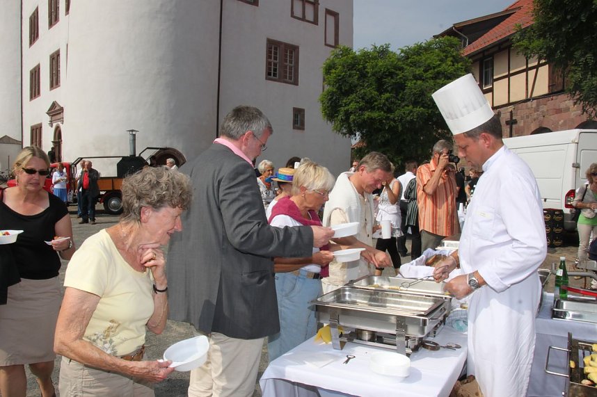 Offen nur f&uuml;r geladene G&auml;ste