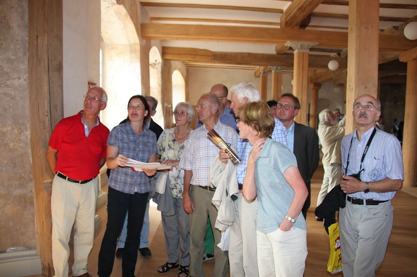 Offen nur f&uuml;r geladene G&auml;ste