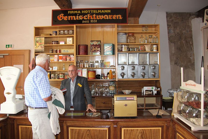 Offen nur f&uuml;r geladene G&auml;ste