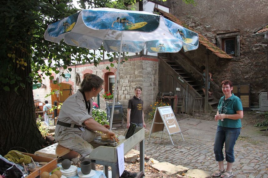 Offen nur f&uuml;r geladene G&auml;ste