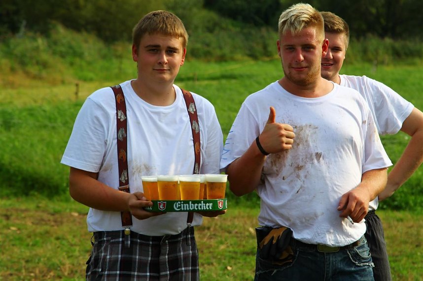 Tauziehen &uuml;ber die Wipper 2013