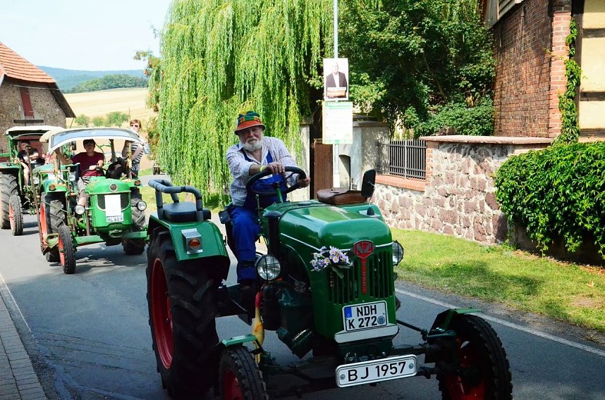 Schlepperfest in Herrmannsacker (Teil 1)