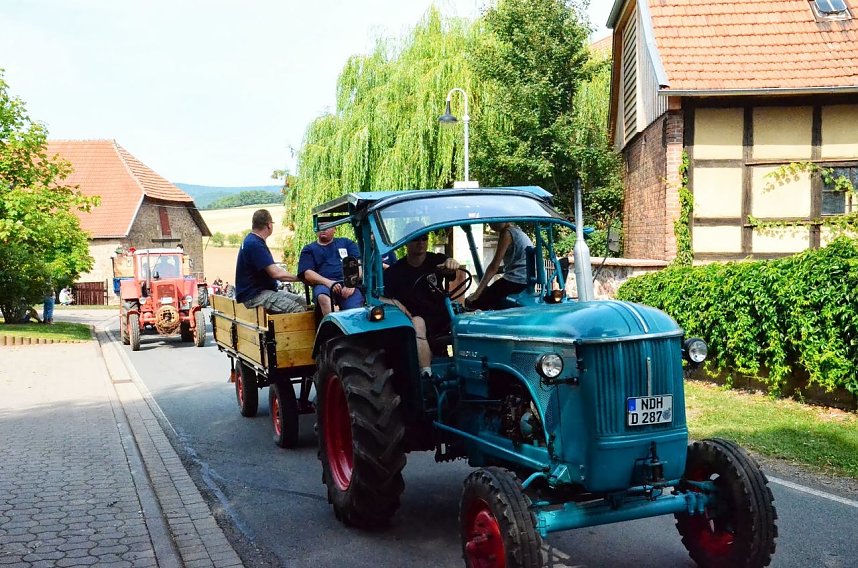 Schlepperfest in Herrmannsacker (Teil 1)