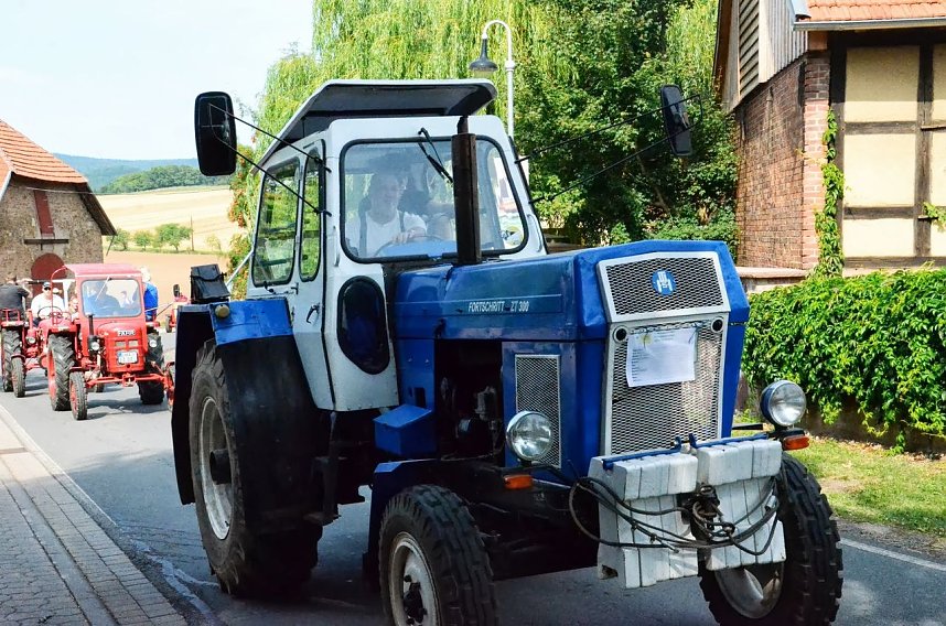 Schlepperfest in Herrmannsacker (Teil 1)