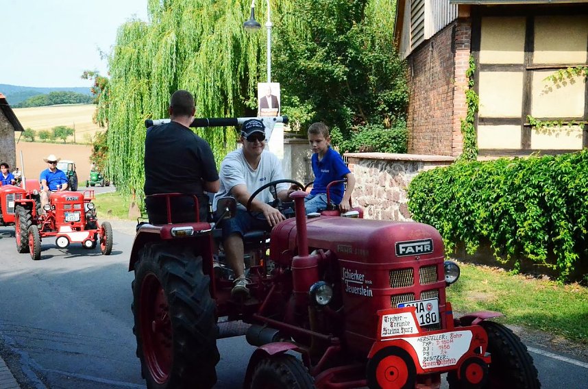 Schlepperfest in Herrmannsacker (Teil 1)