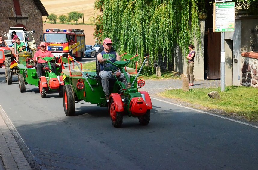 Schlepperfest in Herrmannsacker (Teil 2)