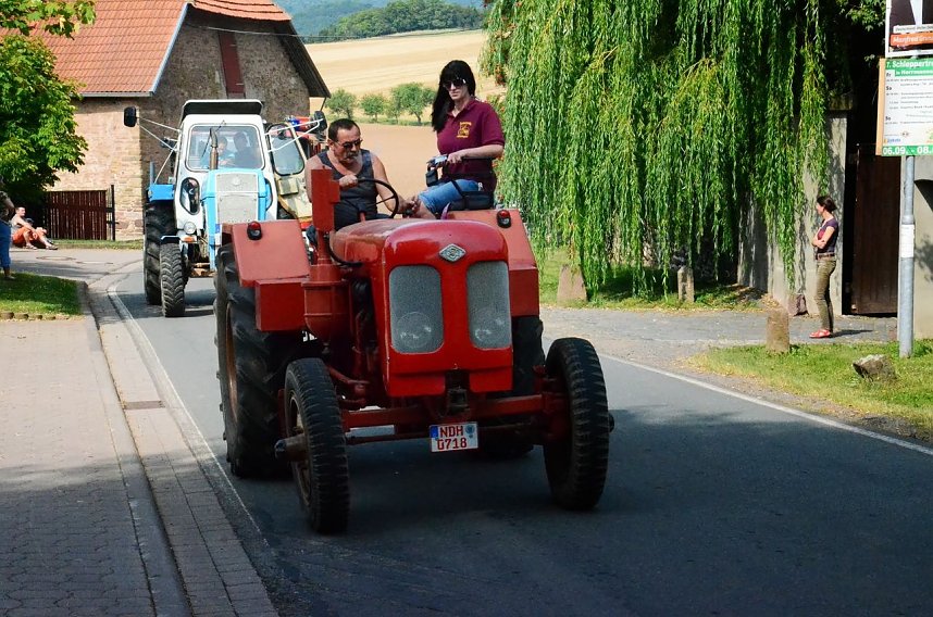 Schlepperfest in Herrmannsacker (Teil 2)
