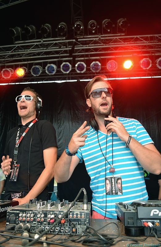 Holi-Festival am Stausee