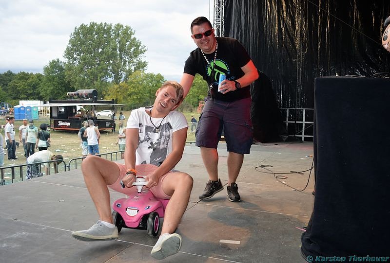 Holi-Festival am Stausee