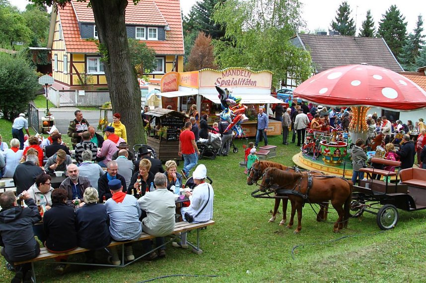 Zum 35. Mail: Kirmes in Rehungen