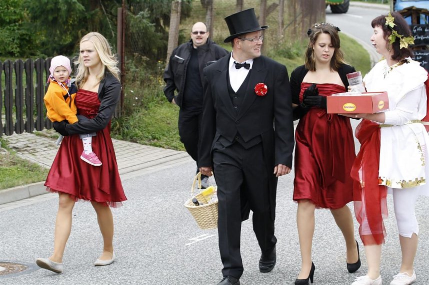 Zum 35. Mail: Kirmes in Rehungen