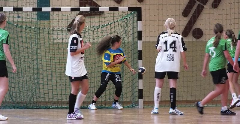 &Uuml;berlegen gewonnen