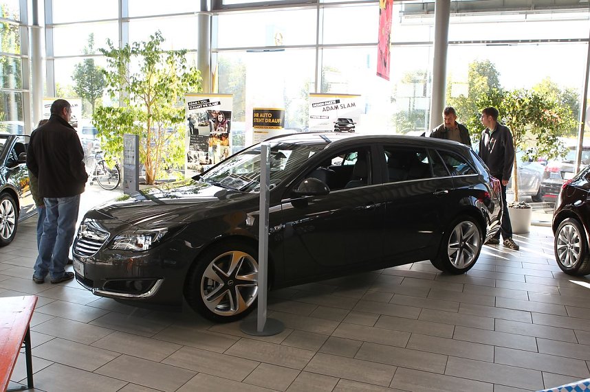 Oktoberfest im Autohaus