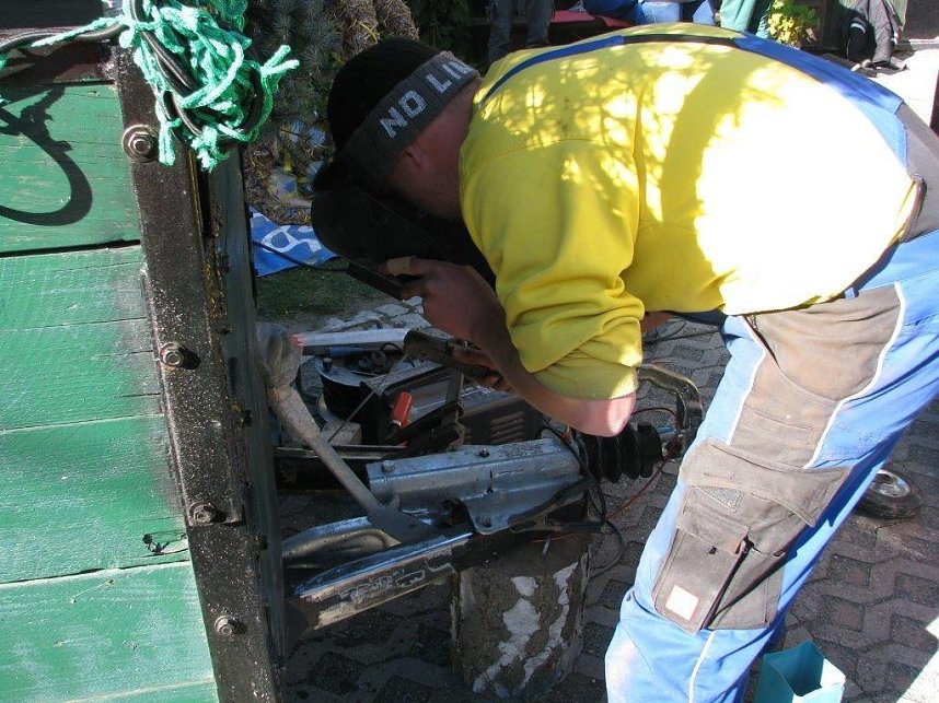 Kirmesvorbereitungen in Obergebra