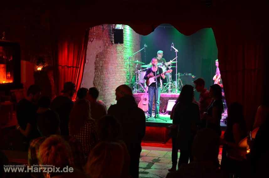 Adwoa Hackman Live in der Destille