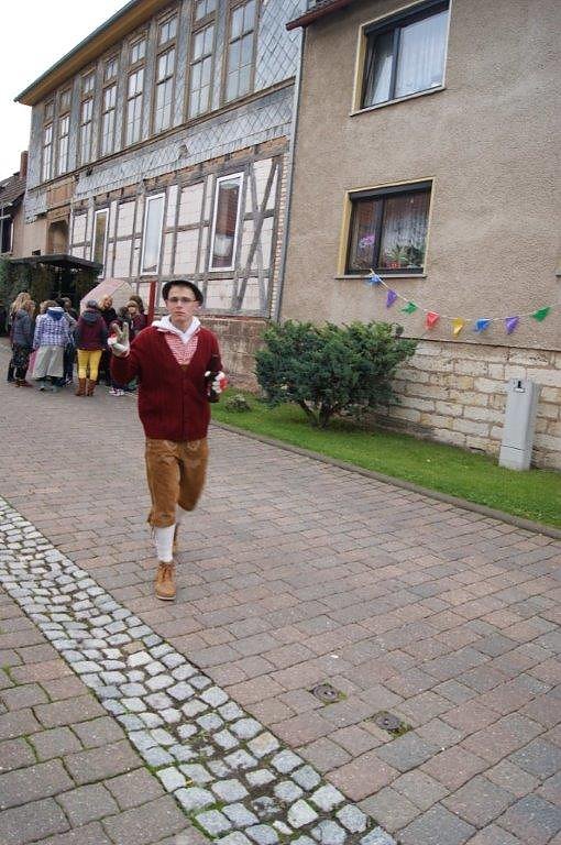 Kirmes-Umzug in Obergebra