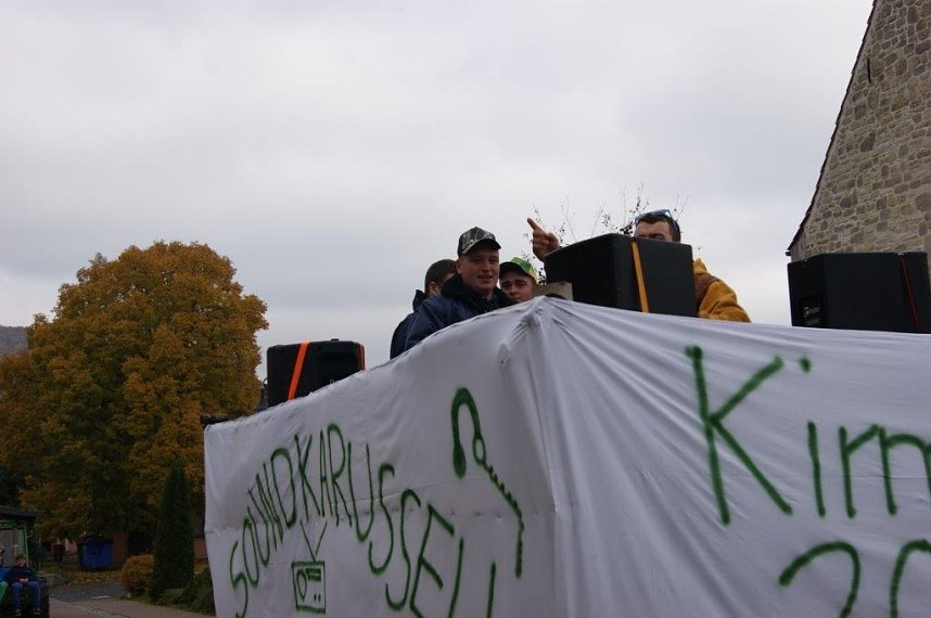 Kirmes-Umzug in Obergebra