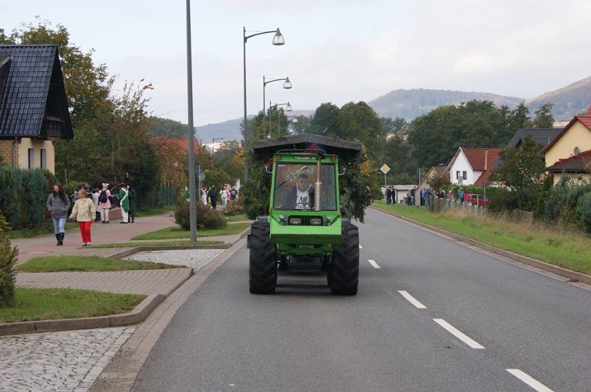 Kirmes-Umzug in Obergebra