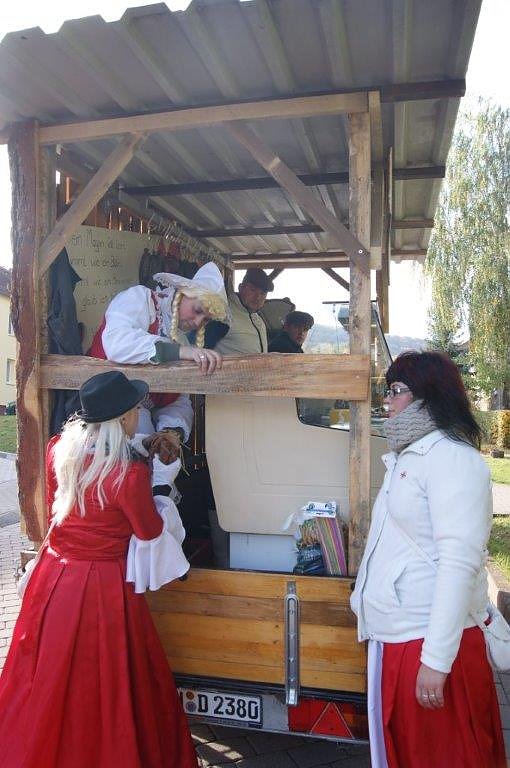 Kirmes-Umzug in Obergebra