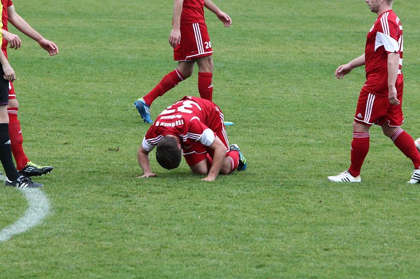 Szenen aus der ersten Halbzeit