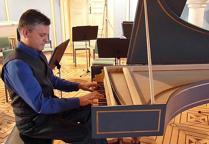 Instrument pr&auml;sentiert