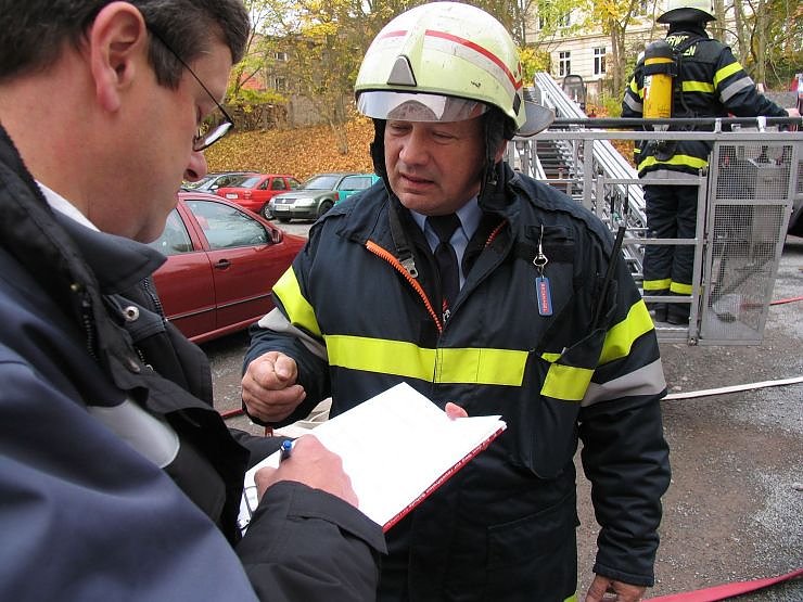 Raus in vier Minuten