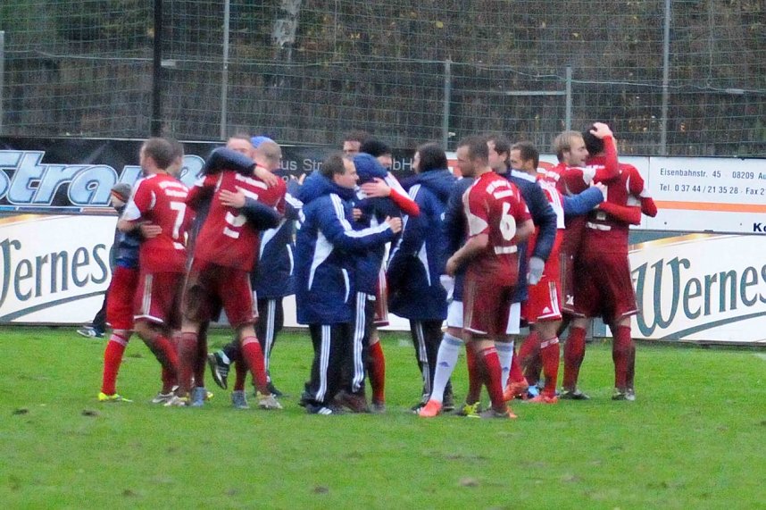 Ausw&auml;rtssieg in Auerbach