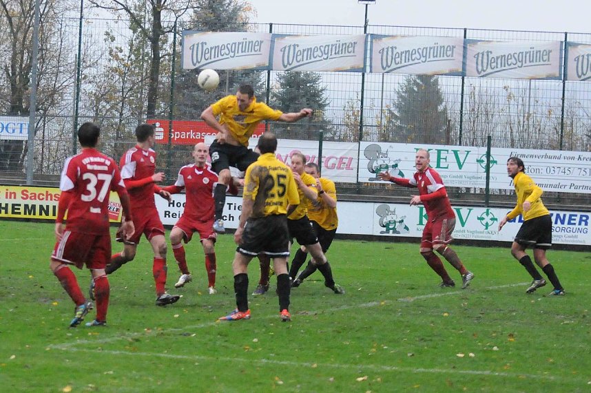 Ausw&auml;rtssieg in Auerbach