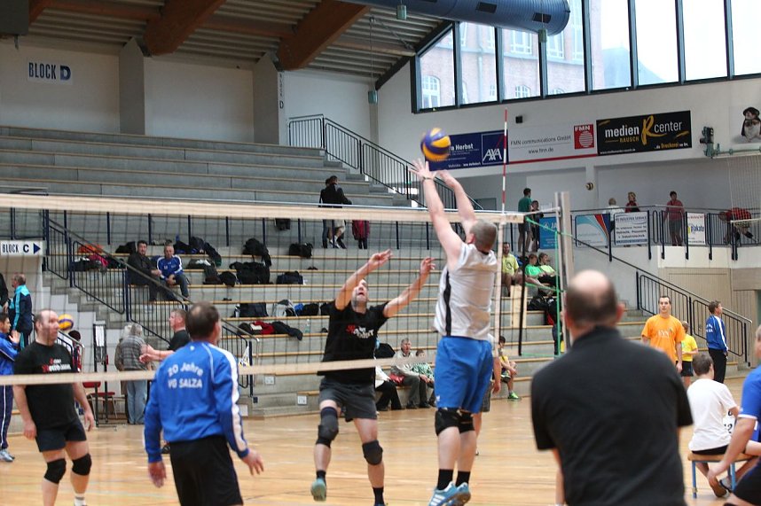 Benefiz-Turnier in der Wiedigsburghalle