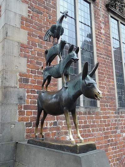 Von Rolandstadt zu Rolandstadt