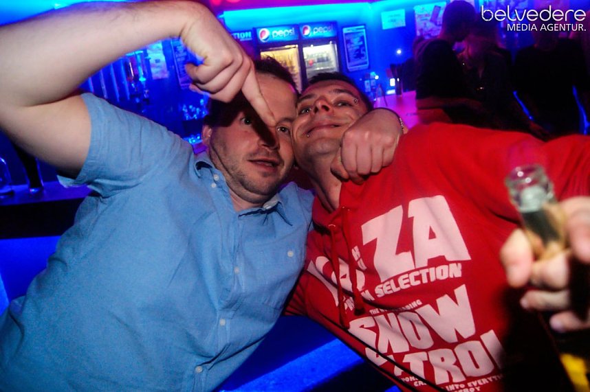 Porno-Brillen-Party im Sax