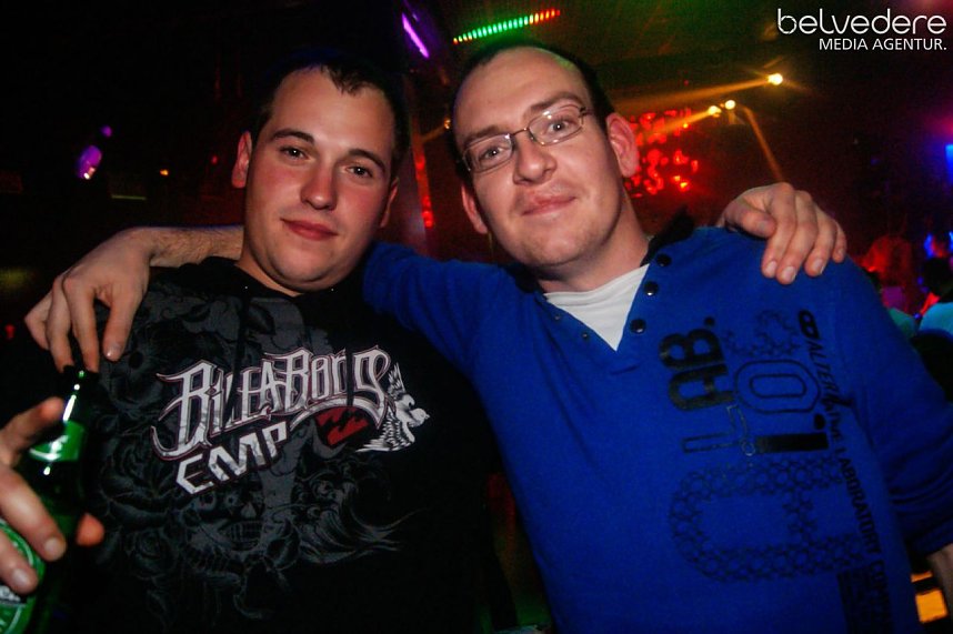 Porno-Brillen-Party im Sax