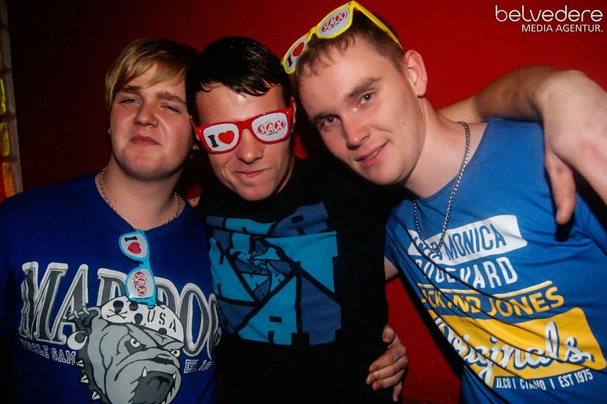 Porno-Brillen-Party im Sax