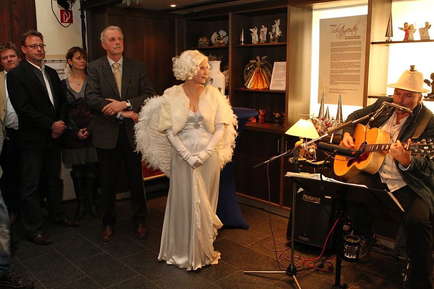 Ausstellung er&ouml;ffnet