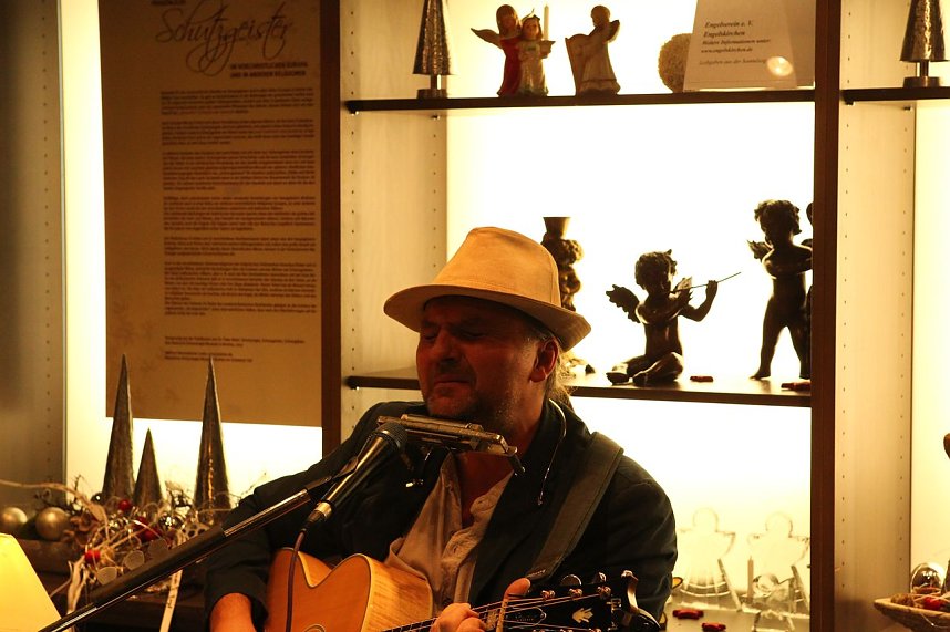 Ausstellung er&ouml;ffnet