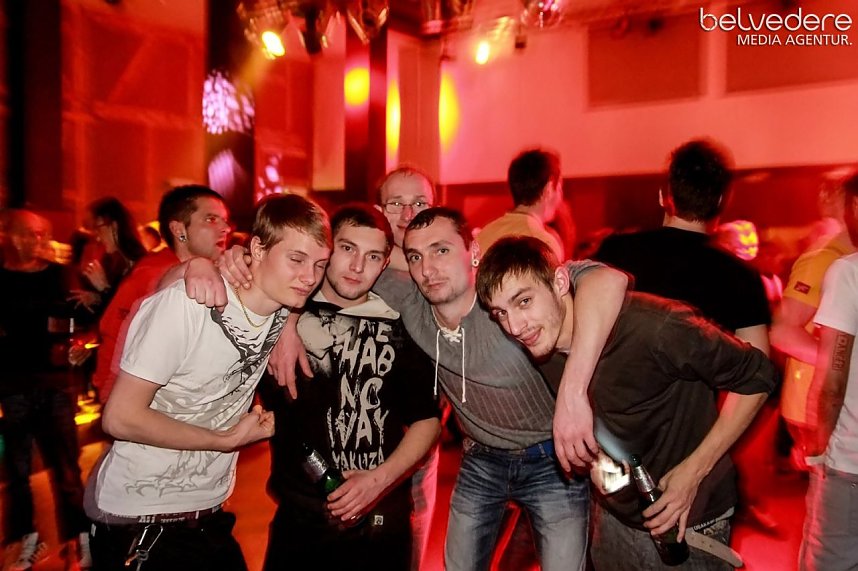 Spendierhosen-Party im Jugendclubhaus