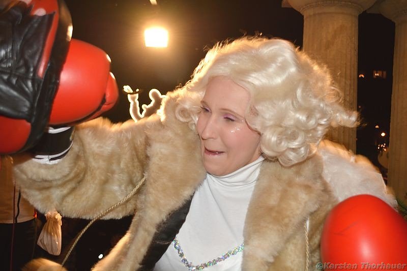 Das neunte Fenster: Sport und Show