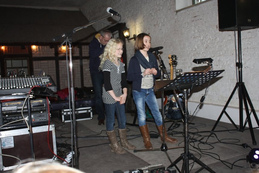 Schulweihnachtsmarkt in Heringen