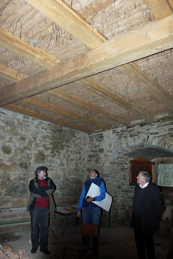 Partys auf Burg Strau&szlig;berg?