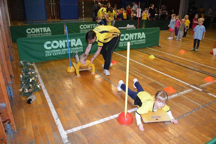 Weihnachtsfeier f&uuml;r den Nachwuchs