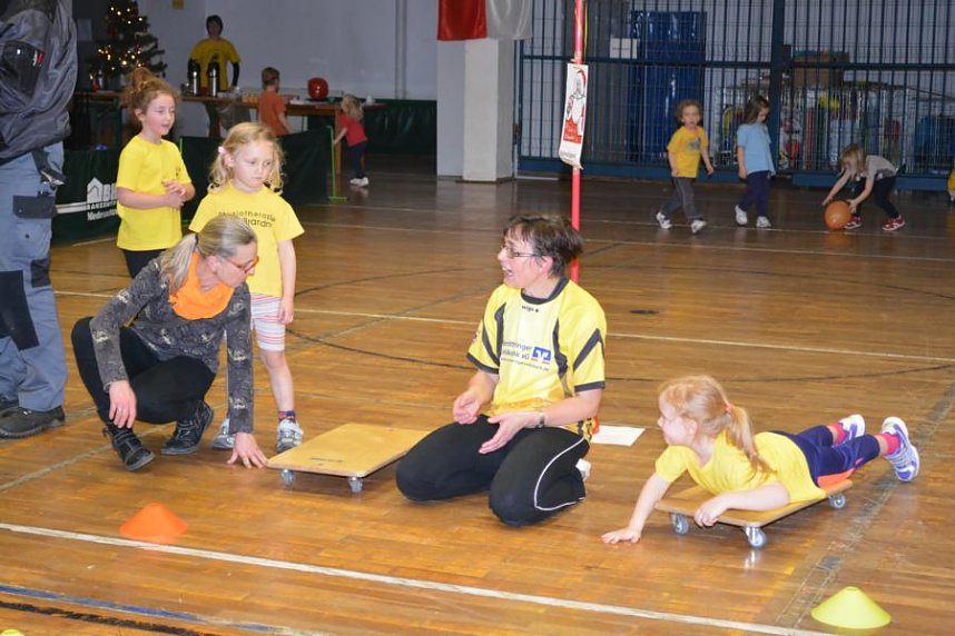 Weihnachtsfeier f&uuml;r den Nachwuchs