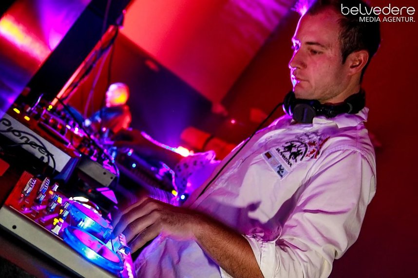 "Frauen-Nacht" im Jugendclubhaus